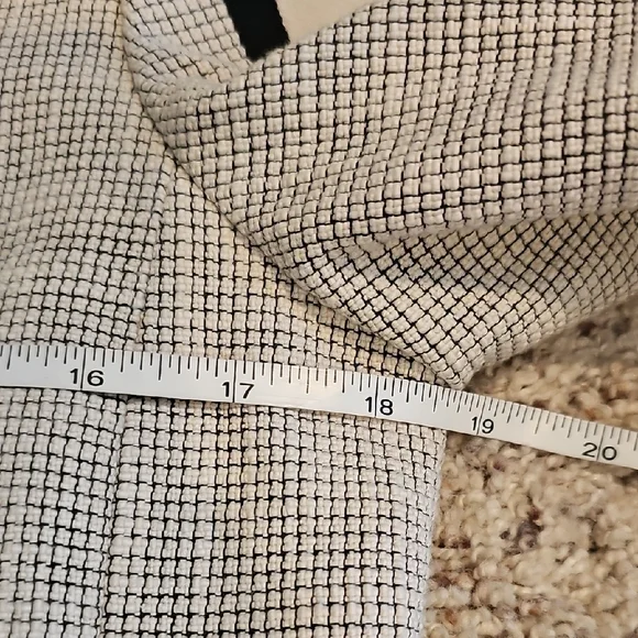 Ann Taylor black and ivory blazer sz 8 - Picture 9 of 13